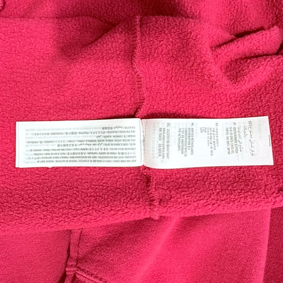 Hollister Women's Red Hoodie with White Floral Design Size L - Picture 10 of 14